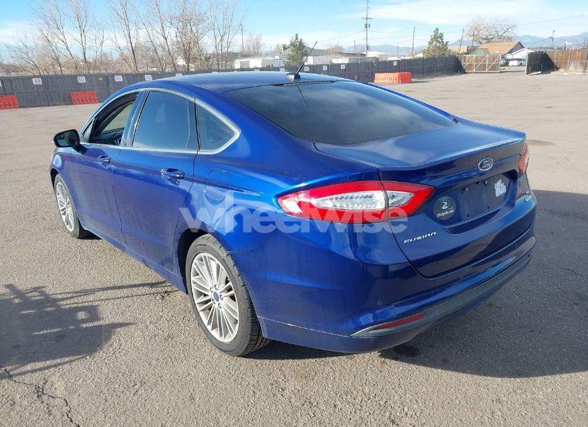Photo 3 of 2016 Ford Fusion SE (VIN 1FA6P0HD1G5106652)