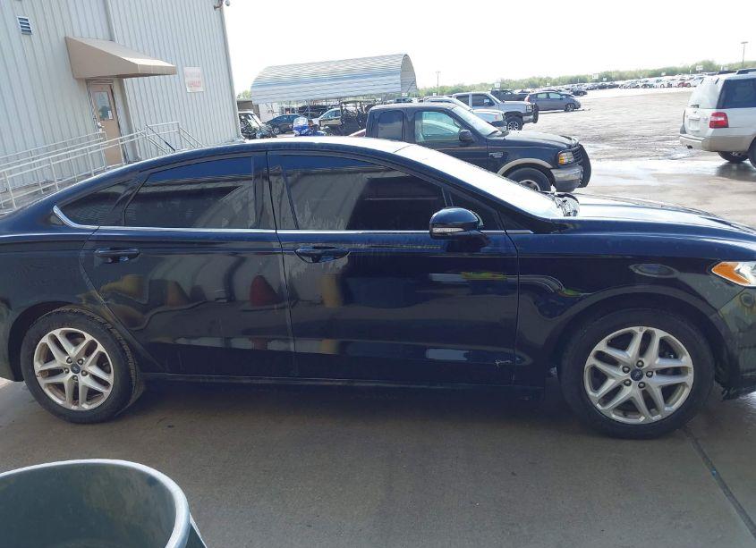 Photo 13 of 2016 Ford Fusion SE (VIN 1FA6P0HD1G5115299)