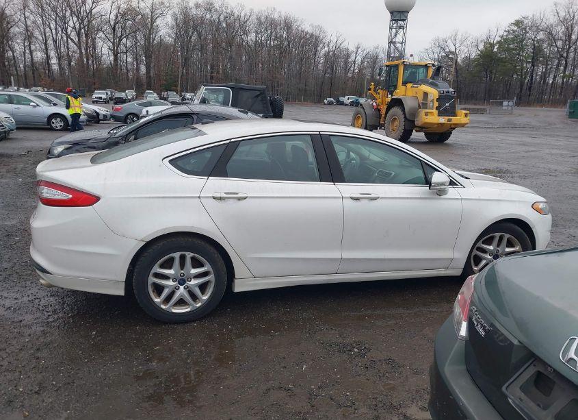 Photo 12 of 2016 Ford Fusion SE (VIN 1FA6P0HD1G5129428)
