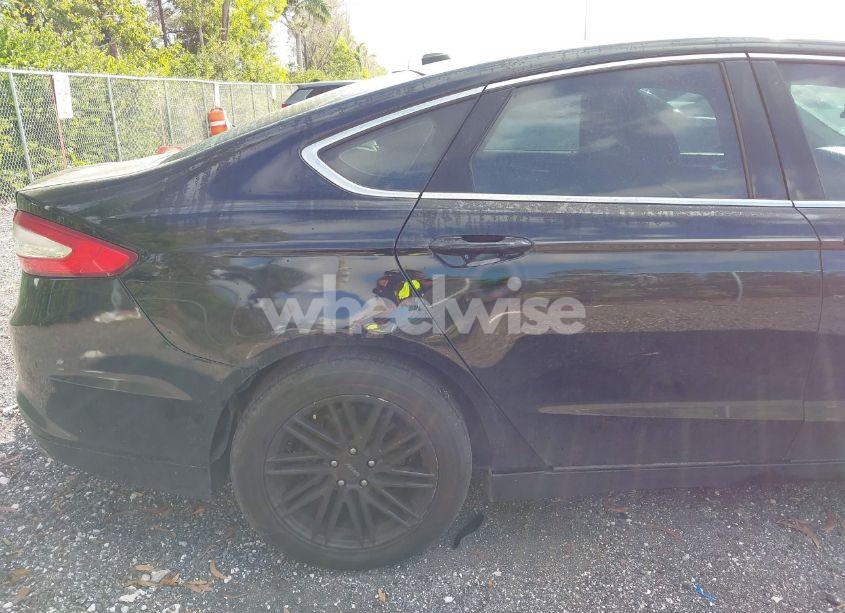 Photo 6 of 2016 Ford Fusion SE (VIN 1FA6P0HD1G5129994)