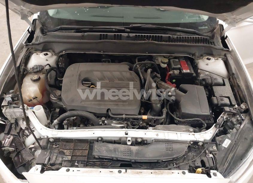 Photo 10 of 2014 Ford Fusion SE (VIN 1FA6P0HD2E5356740)