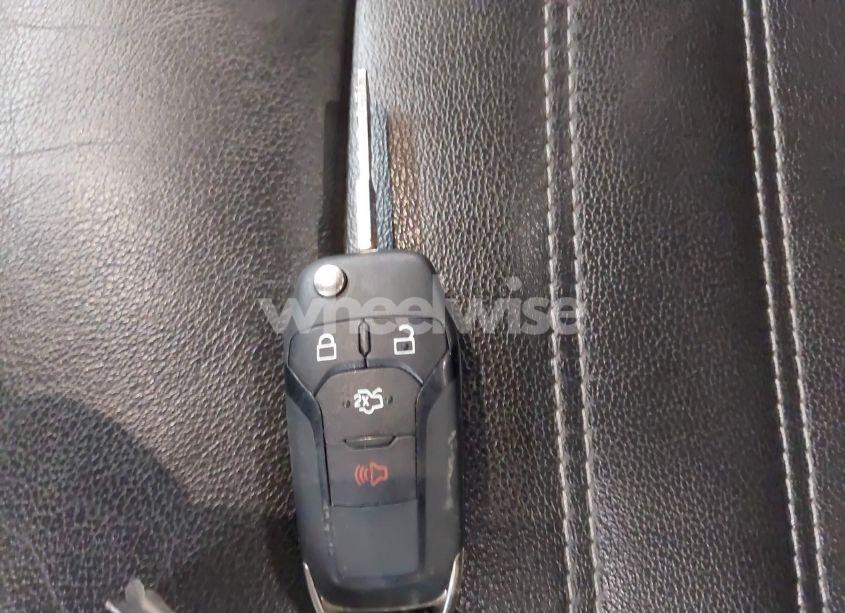 Photo 11 of 2014 Ford Fusion SE (VIN 1FA6P0HD2E5356740)