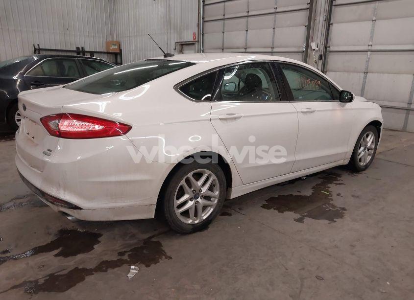 Photo 4 of 2014 Ford Fusion SE (VIN 1FA6P0HD2E5356740)