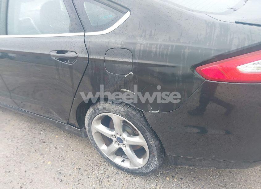 Photo 15 of 2014 Ford Fusion SE (VIN 1FA6P0HD2E5360514)