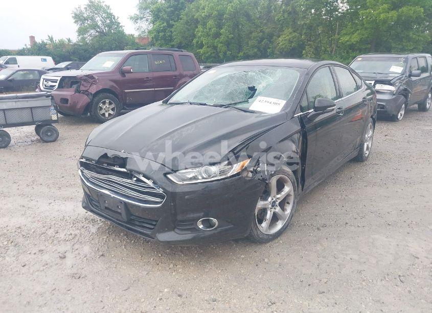 Photo 2 of 2014 Ford Fusion SE (VIN 1FA6P0HD2E5360514)