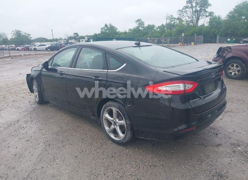 Photo 3 of 2014 Ford Fusion SE (VIN 1FA6P0HD2E5360514)