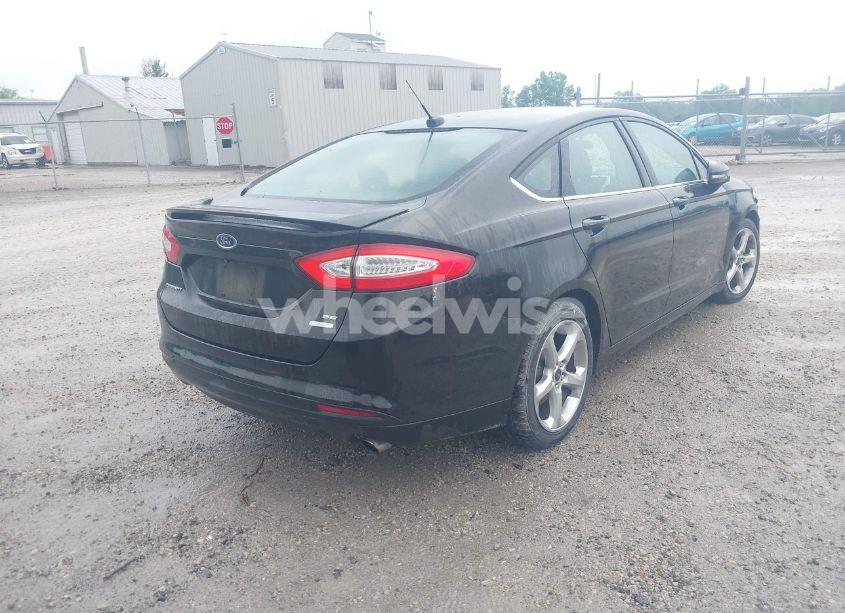 Photo 4 of 2014 Ford Fusion SE (VIN 1FA6P0HD2E5360514)