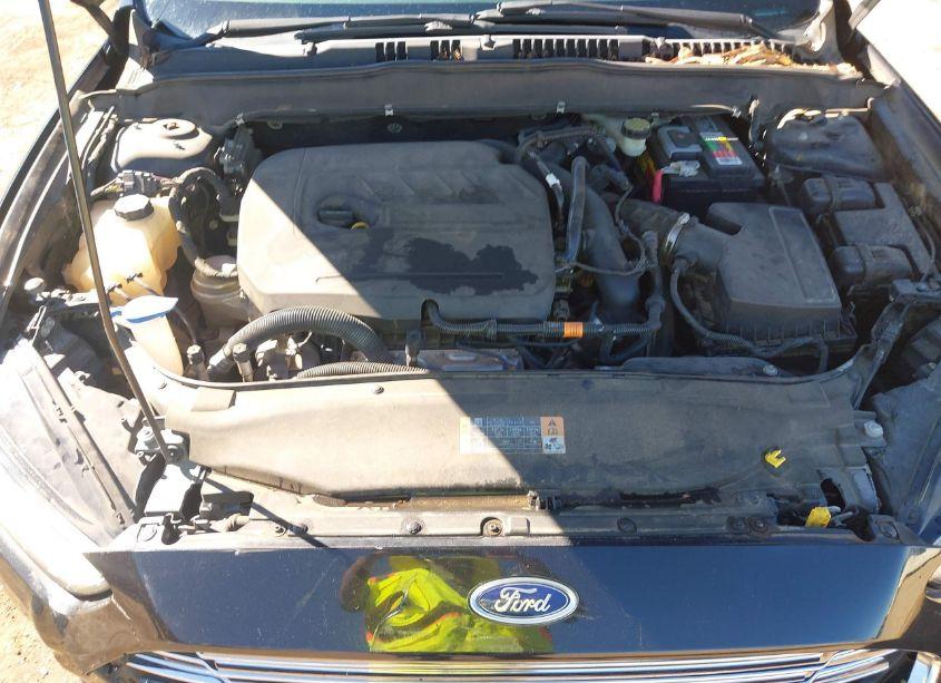 Photo 10 of 2014 Ford Fusion SE (VIN 1FA6P0HD2E5368760)