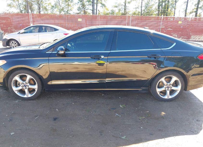 Photo 14 of 2014 Ford Fusion SE (VIN 1FA6P0HD2E5368760)