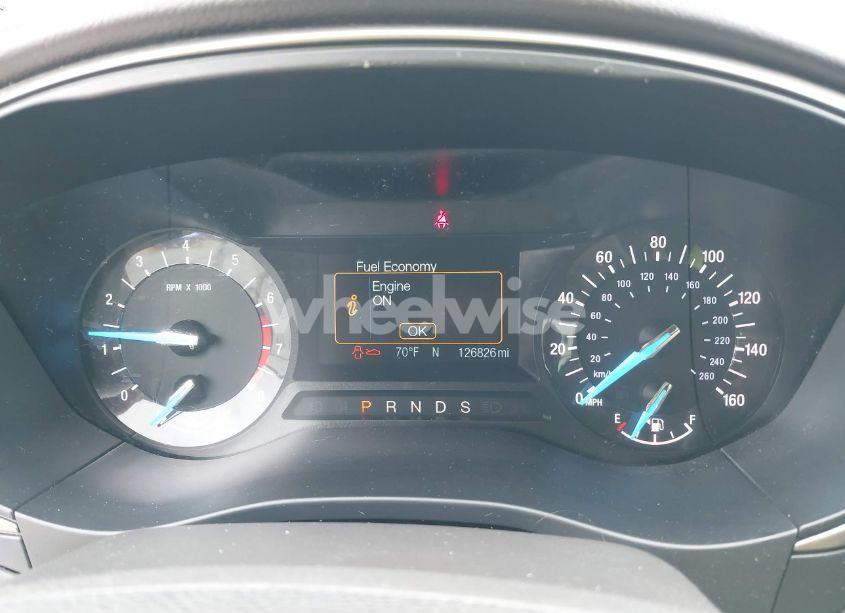 Photo 7 of 2014 Ford Fusion SE (VIN 1FA6P0HD2E5387230)