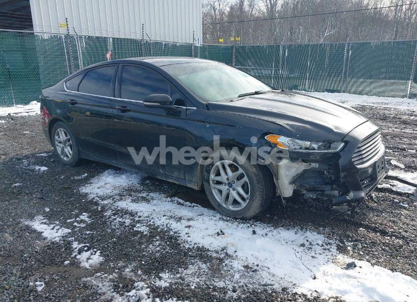 2015 Ford Fusion SE (VIN 1FA6P0HD2F5131106) main photo