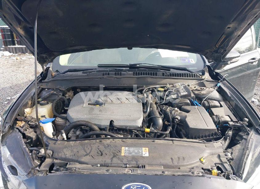 Photo 10 of 2015 Ford Fusion SE (VIN 1FA6P0HD2F5131106)