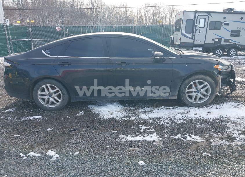 Photo 13 of 2015 Ford Fusion SE (VIN 1FA6P0HD2F5131106)