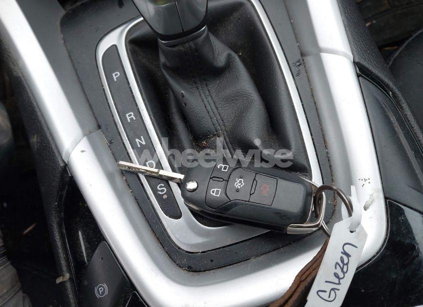 Photo 11 of 2014 Ford Fusion SE (VIN 1FA6P0HD3E5402415)