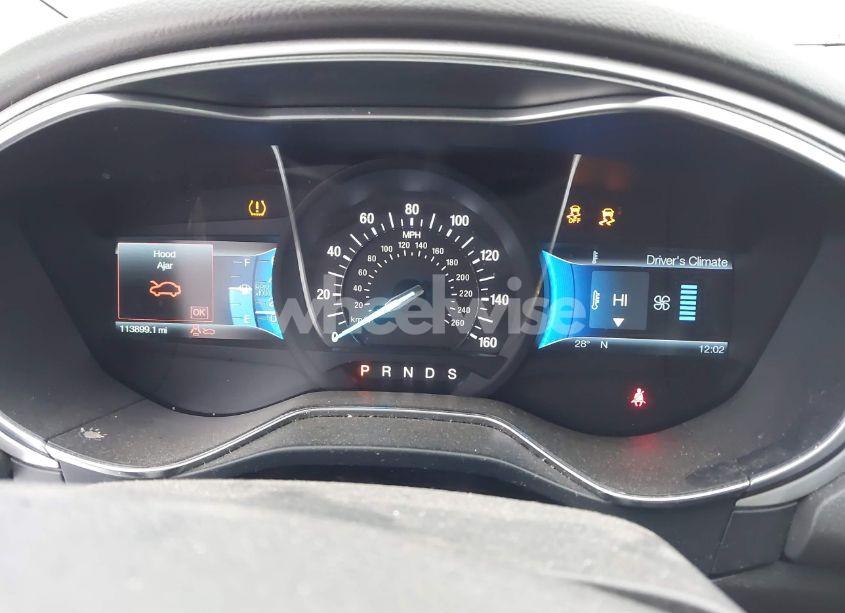 Photo 7 of 2014 Ford Fusion SE (VIN 1FA6P0HD3E5402415)