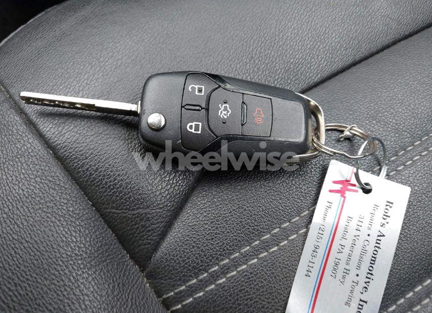 Photo 11 of 2015 Ford Fusion SE (VIN 1FA6P0HD3F5116369)