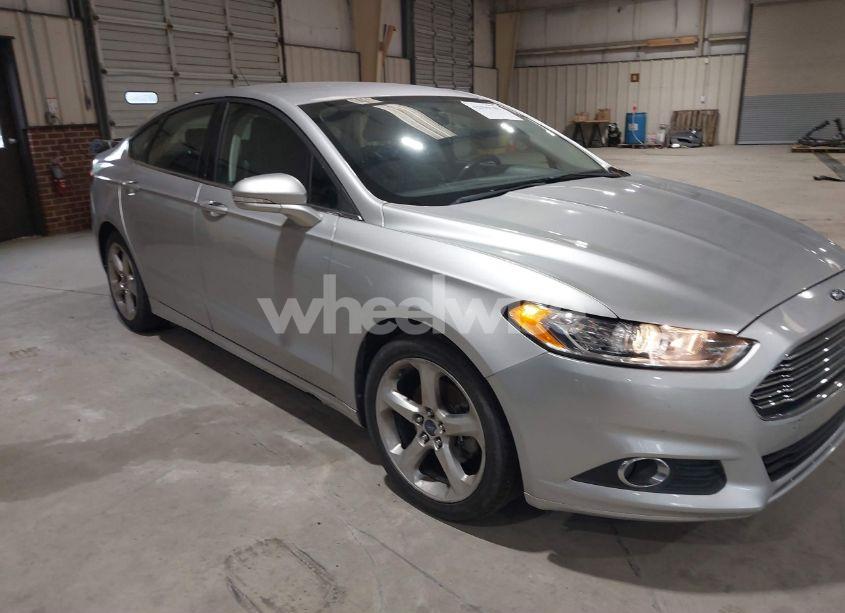 2015 Ford Fusion SE (VIN 1FA6P0HD3F5122818) main photo