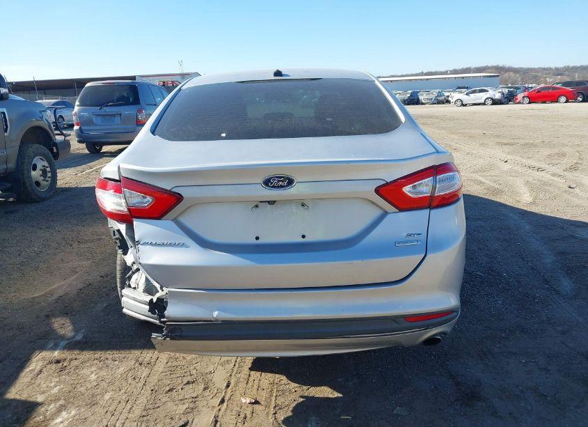 Photo 16 of 2016 Ford Fusion SE (VIN 1FA6P0HD3G5100528)