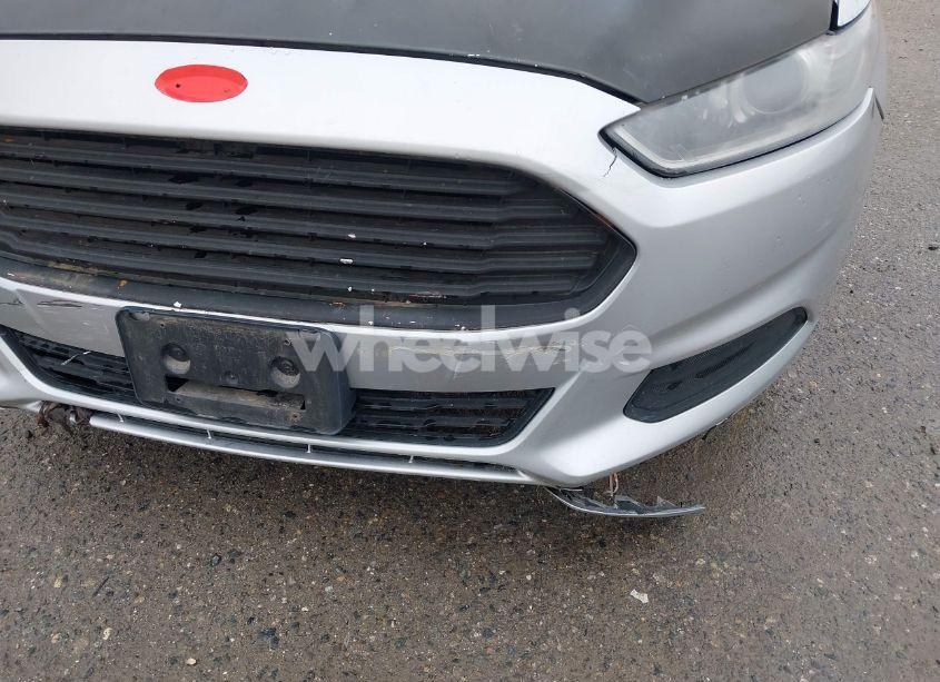 Photo 6 of 2014 Ford Fusion SE (VIN 1FA6P0HD4E5352723)