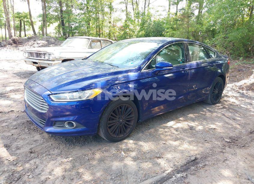 Photo 2 of 2014 Ford Fusion SE (VIN 1FA6P0HD4E5366234)