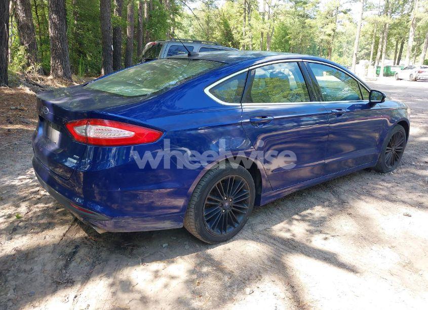 Photo 4 of 2014 Ford Fusion SE (VIN 1FA6P0HD4E5366234)