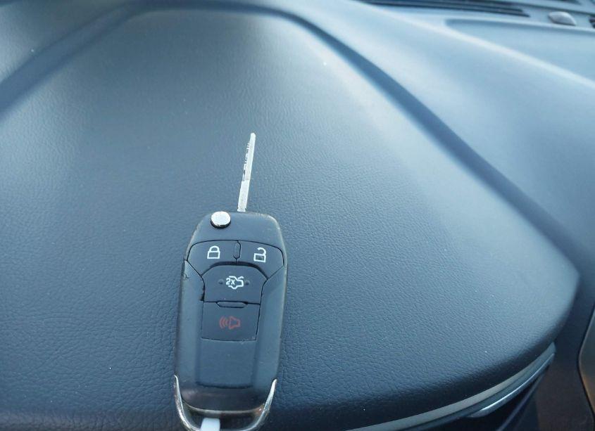 Photo 11 of 2014 Ford Fusion SE (VIN 1FA6P0HD4E5391196)