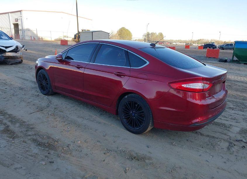 Photo 3 of 2014 Ford Fusion SE (VIN 1FA6P0HD4E5391196)