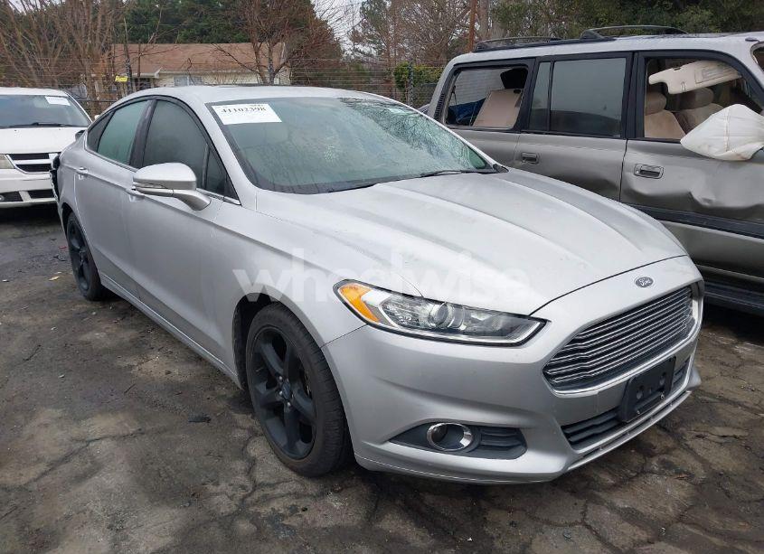 2015 Ford Fusion SE (VIN 1FA6P0HD4F5120365) main photo
