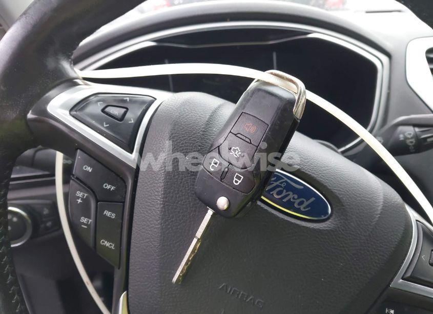 Photo 11 of 2015 Ford Fusion SE (VIN 1FA6P0HD4F5120365)