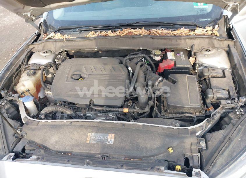 Photo 10 of 2014 Ford Fusion SE (VIN 1FA6P0HD5E5362046)