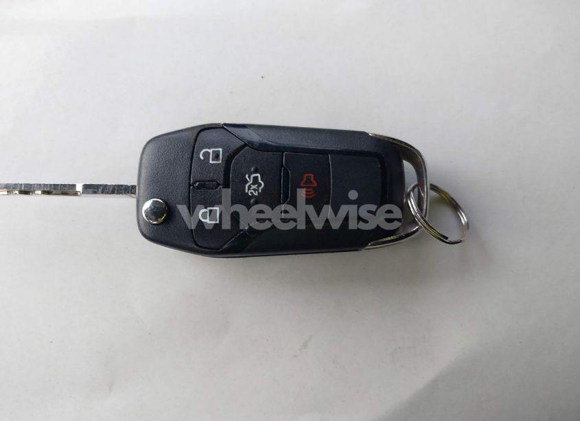 Photo 11 of 2014 Ford Fusion SE (VIN 1FA6P0HD5E5362046)