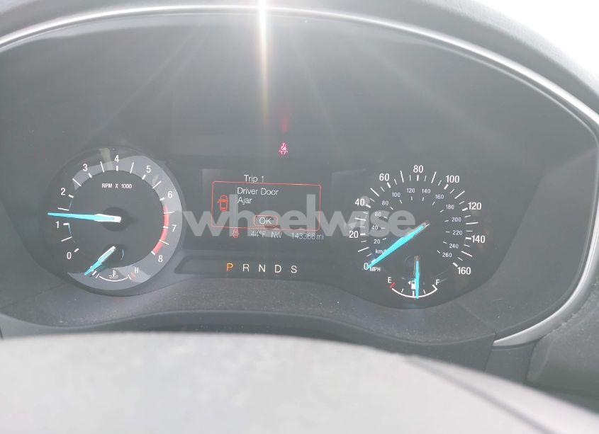 Photo 7 of 2014 Ford Fusion SE (VIN 1FA6P0HD5E5362046)