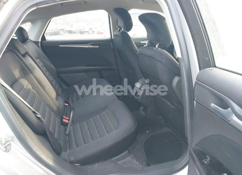 Photo 8 of 2014 Ford Fusion SE (VIN 1FA6P0HD5E5362046)