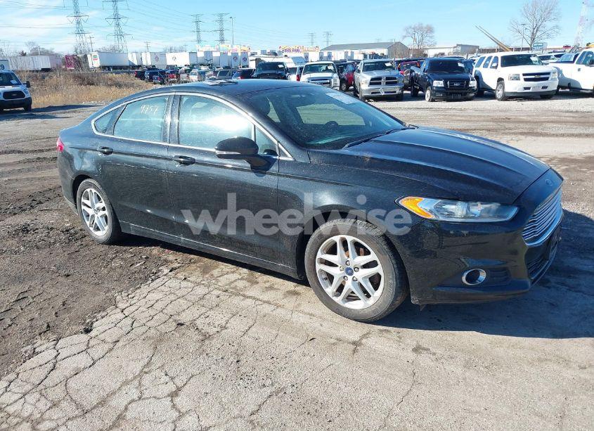 2014 Ford Fusion SE (VIN 1FA6P0HD5E5384158) main photo