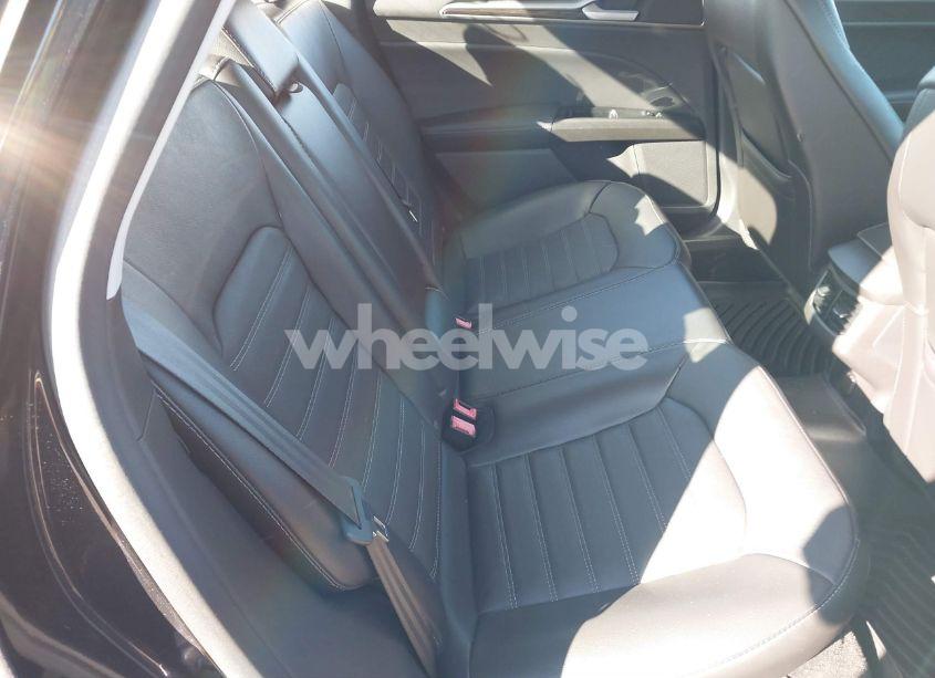 Photo 8 of 2014 Ford Fusion SE (VIN 1FA6P0HD5E5384158)