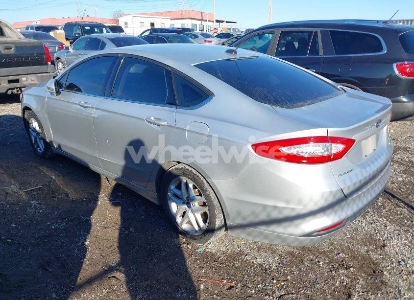 Photo 3 of 2014 Ford Fusion SE (VIN 1FA6P0HD5E5397489)