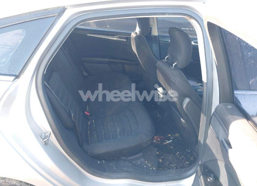 Photo 8 of 2014 Ford Fusion SE (VIN 1FA6P0HD5E5397489)