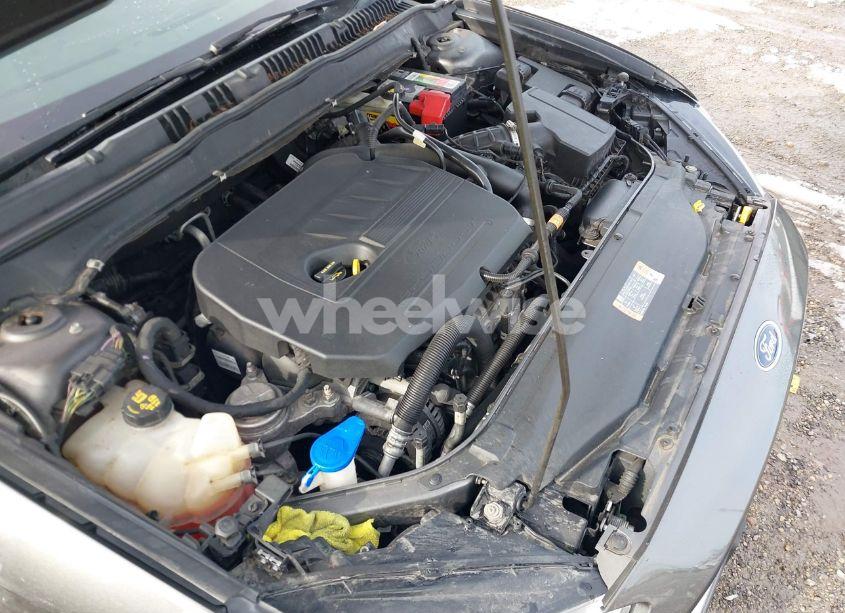 Photo 10 of 2016 Ford Fusion SE (VIN 1FA6P0HD5G5105729)