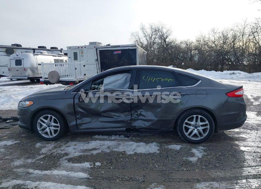 Photo 15 of 2016 Ford Fusion SE (VIN 1FA6P0HD5G5105729)