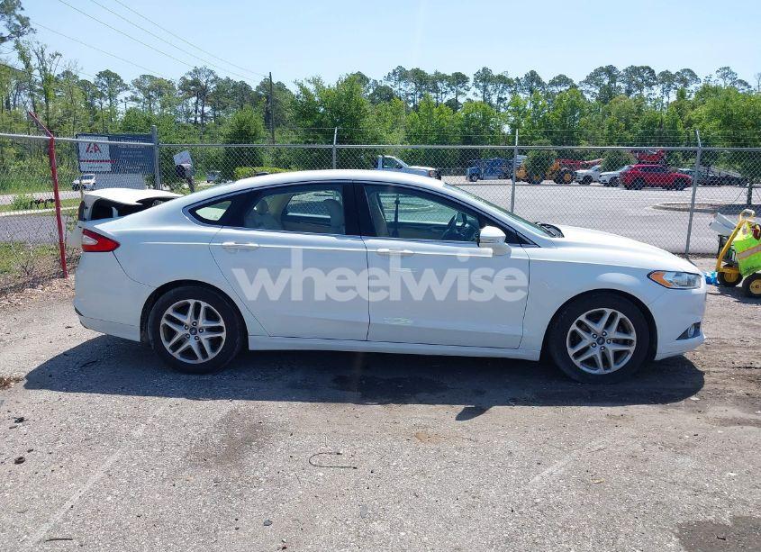 Photo 13 of 2016 Ford Fusion SE (VIN 1FA6P0HD5G5119551)