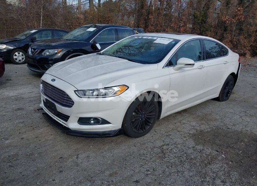 Photo 2 of 2014 Ford Fusion SE (VIN 1FA6P0HD6E5365294)