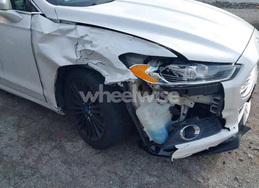 Photo 6 of 2014 Ford Fusion SE (VIN 1FA6P0HD6E5365294)