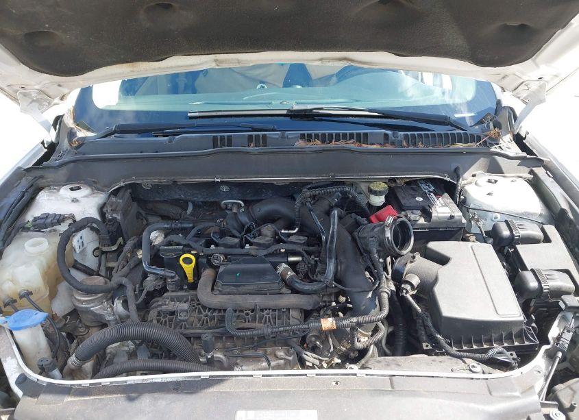 Photo 10 of 2014 Ford Fusion SE (VIN 1FA6P0HD6E5374447)