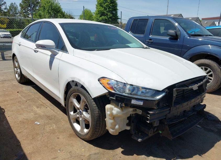 2014 Ford Fusion SE (VIN 1FA6P0HD6E5390583) main photo