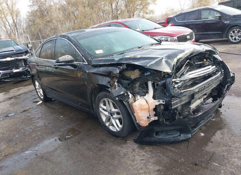 2015 Ford Fusion SE (VIN 1FA6P0HD6F5120559) main photo