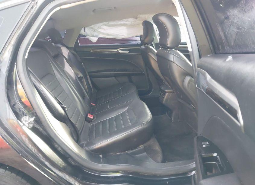 Photo 8 of 2015 Ford Fusion SE (VIN 1FA6P0HD6F5120559)