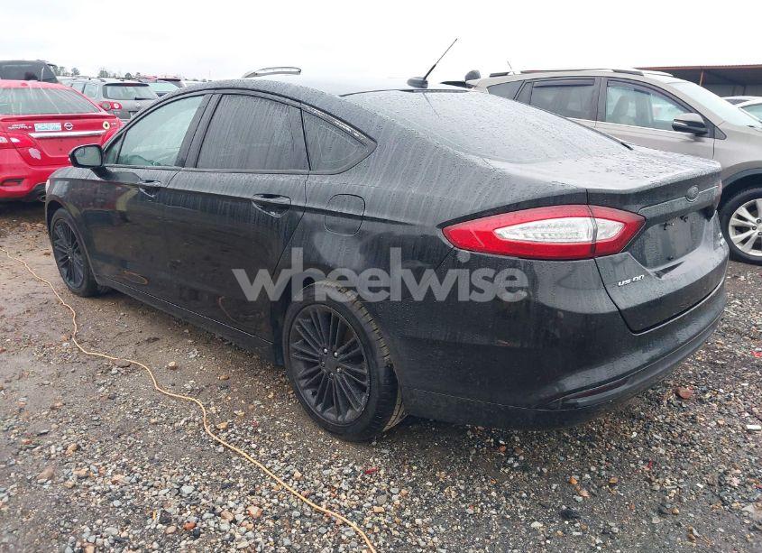 Photo 3 of 2014 Ford Fusion SE (VIN 1FA6P0HD7E5362727)