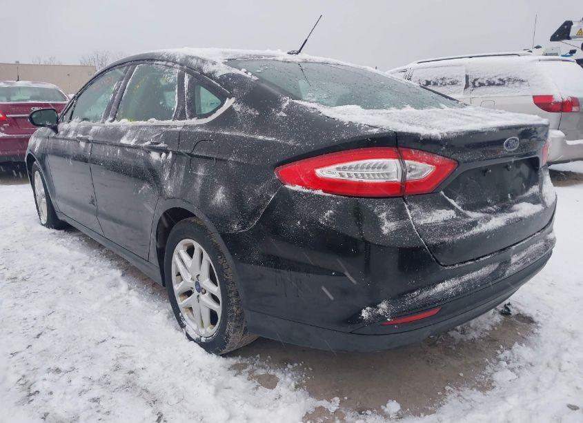 Photo 3 of 2014 Ford Fusion SE (VIN 1FA6P0HD7E5380516)