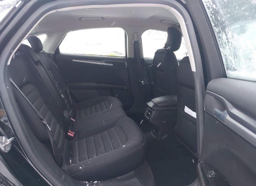 Photo 8 of 2014 Ford Fusion SE (VIN 1FA6P0HD7E5380516)