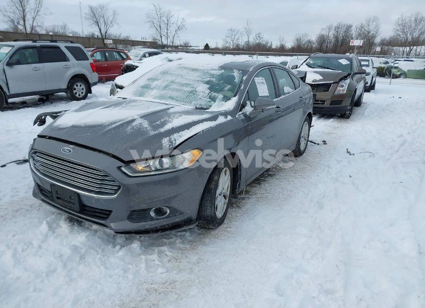 Photo 2 of 2014 Ford Fusion SE (VIN 1FA6P0HD7E5404300)